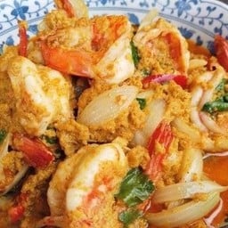 กุ้งผัดผงกะหรี่
