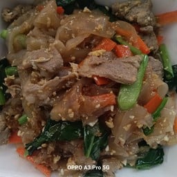 ร้านเจ๊น้อย
