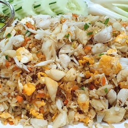 ข้าวผัดปู(กลาง)