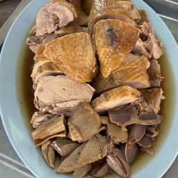 เป็ดพะโล้สับ+เครื่องใน (ใหญ่)