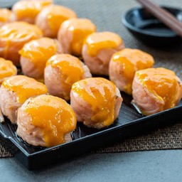 ซูชิแซลมอนลาวา