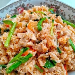 ข้าวผัดไก่