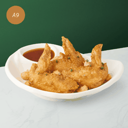 A9 ปีกไก่ทอดกระเทียมกรอบ