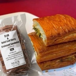 Croissant Sw. แกงปูใบชะพลู