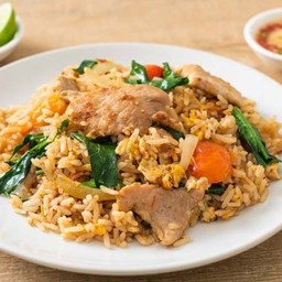 ข้าวผัดหมู