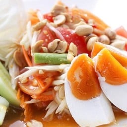 ตำไทยไข่เค็ม
