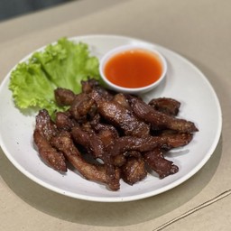 หมูแดดเดียวทอด