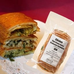 Croissant Sw.แกงเขียวหวานไก่