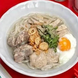 ข้าวเปียกเส้นใส่ไข่