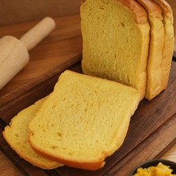 Pumpkin almond milk bread