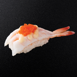 ซูชิกุ้งราดสลัด