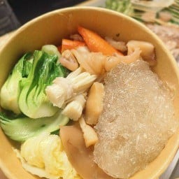 ตองเค หมาล่า แอนด์ ชาบู สาขาหน้าร้านห้างทองศรี 5 บขส.กาญจนบุรี