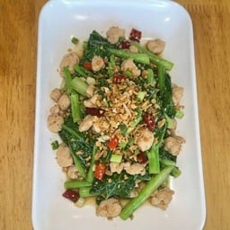 กับข้าว คะน้าไก่
