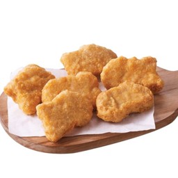 นักเก็ตไก่ 6 ชิ้น