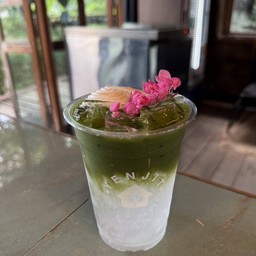 มัจฉะน้ำมะพร้าว