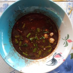 ก๋วยเตี๋ยวเรือ ล้าน๙ สาขาซอยวัดเทียนดัด