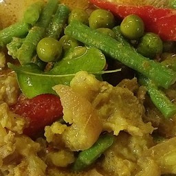 ข้าวแกงโกปุ๊ สมุยรสเลิศ