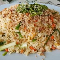 ข้าวผัดจานใหญ่