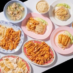 ร้านข้าวมันไก่ตีนดอยเจ็ดยอด 7 ยอดพลาซ่า