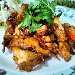 ไก่บ้านผัดซีอิ๊ว
