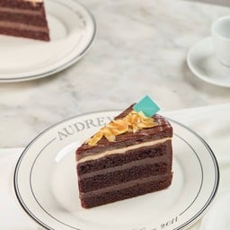 Nutella Chocolate Cake