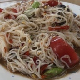 ตำขนมจีน