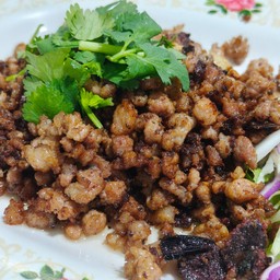 หมูสับผัดหน่ำเลี๊ยบ