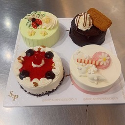 เค้กเซทคลาสสิก4ชิ้น