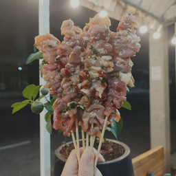 หมูหมักพริกแห้ง