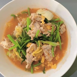 ครัวเสรี อาหารตามสั่ง , ยำ , ผลไม้สดพร้อมทาน