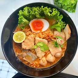 หน้าต้มยำหมู🐖