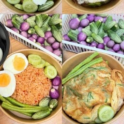 มัมหมีน้องถั่ว ข้าวคลุกน้ำพริก / ผลไม้ปอก (พลีโน่ ติวานนท์ บางกะดี)