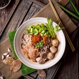 ก๋วยเตี๋ยวเรือพ่อมะลิ กาญจนาภิเษก