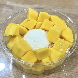 Greek yogurt x มะม่วง