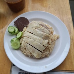ข้าวมันไก่ต้ม