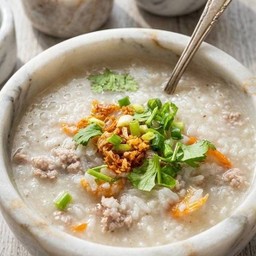 ข้าวต้มหมูสับ