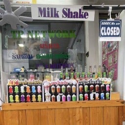Milk Shake  เมืองเอก