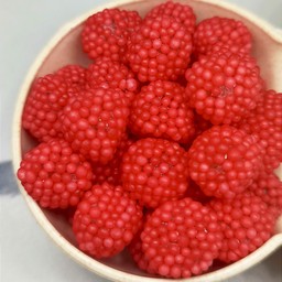 เยลลี่สตอเบอร์รี่เกล็ด