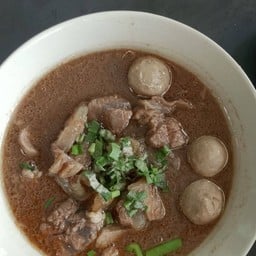 ก๋วยเตี๋ยวเรือพริกผัด