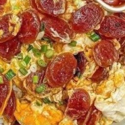 ข้าวหอมมะลิ ไข่เจียวกุนเชียง