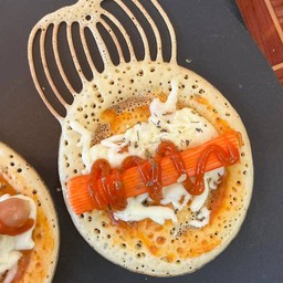 Pizza ปูอัด/ชีส