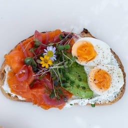 Thatziki Salmon