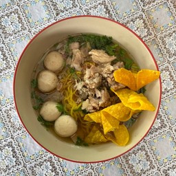 ก๋วยเตี๋ยวเด็ดซอย7 น้องริศา