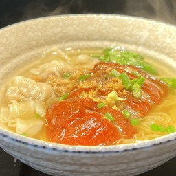 บะหมี่หยกเกี๊ยวเป็ดน้ำ