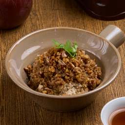 ข้าวอบหมูสับโคตรกระเทียมพริกไทย D