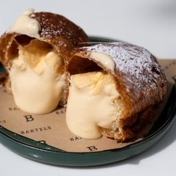 Custard Cream Croissant