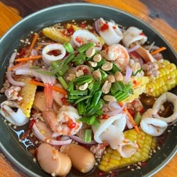 ยำวุ้นเส้น ทะเล