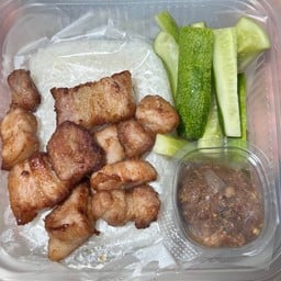 นัวกล่องแตก นัวกล่องแตก อินทราวิวคอนโดทาวน์ อาคาร3