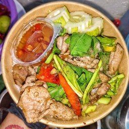 ข้าวผัดคะน้า (เลือกเนื้อสัตย์)