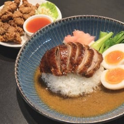 ข้าวหน้าเป็ด ไข่ต้ม + ไก่จ๊อ